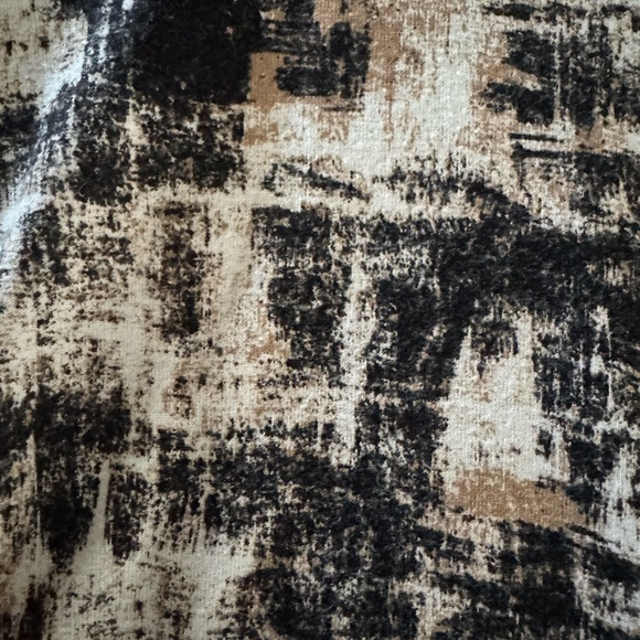 JJill Abstract Flaired top with tan chino pant “BUNDLE” - Picture 8 of 11